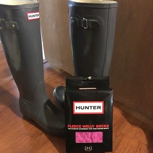 Hunter Original Tall Grey Glossy RainBoots ☔️ 👢